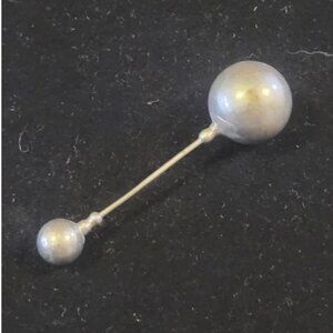 Vintage 1920s grey pearl double-ended hat pin